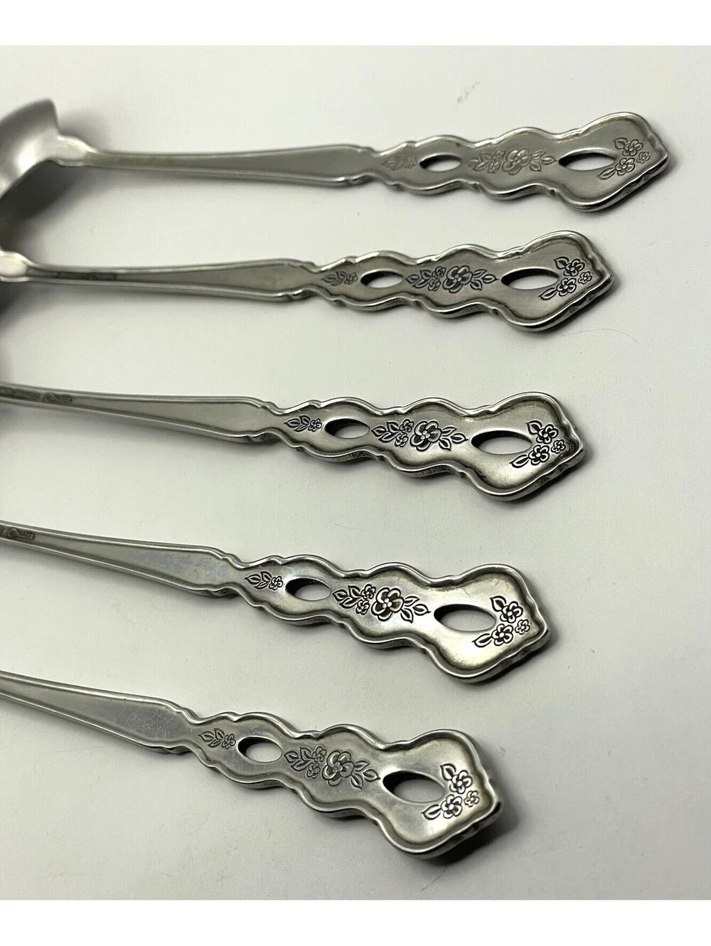 5- Oneida Community FANTASY Burnished Stainless Pierced Iced Tea spoon ~ 7 5/8”